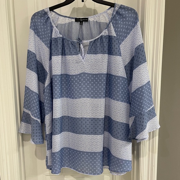 ✨✨Fred&David Women's Blouse✨✨ - Picture 1 of 6